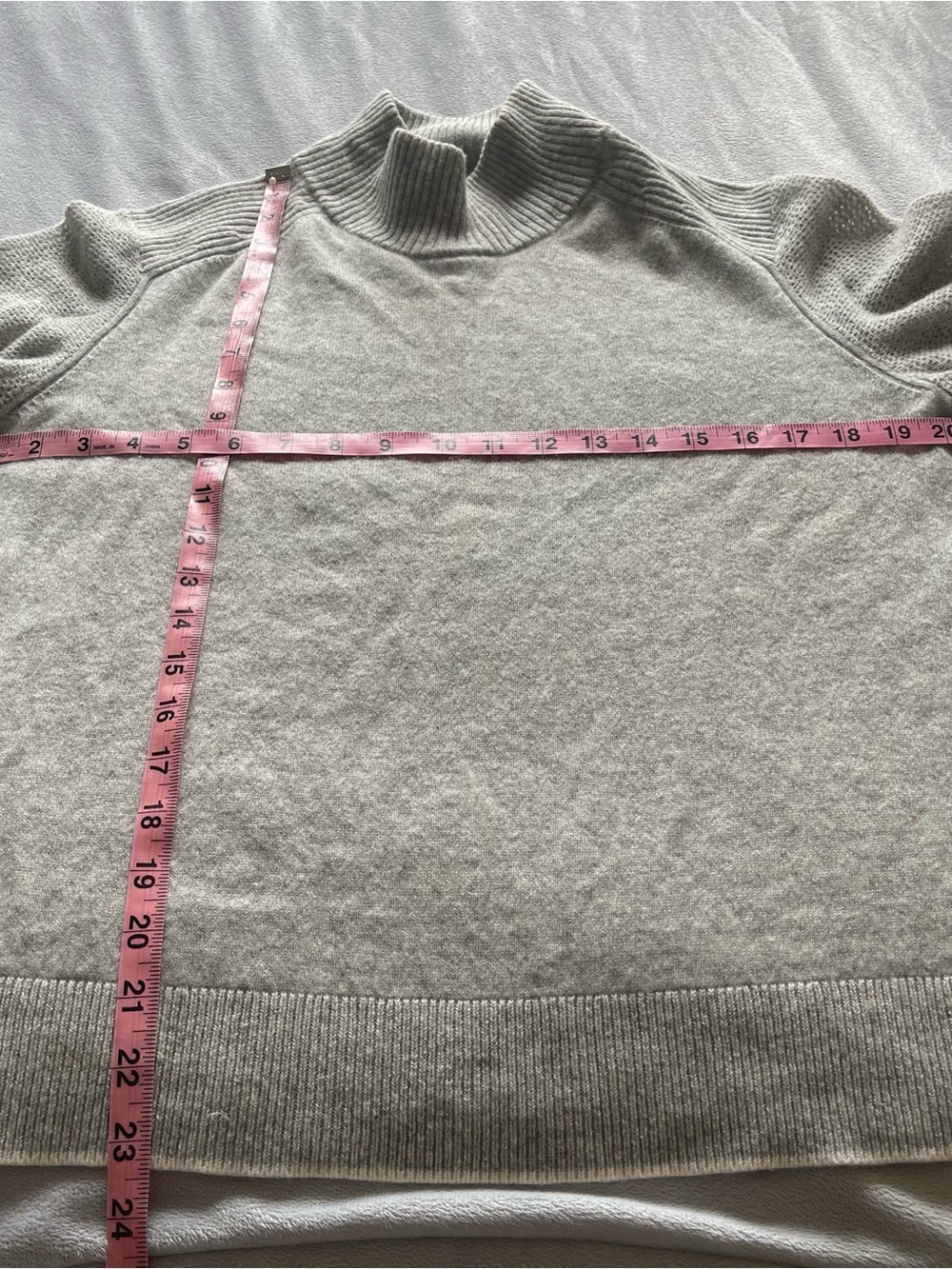 Rag and Bone 100% cashmere heathered light grey and cream mock neck sweater, L - Picture 12 of 15